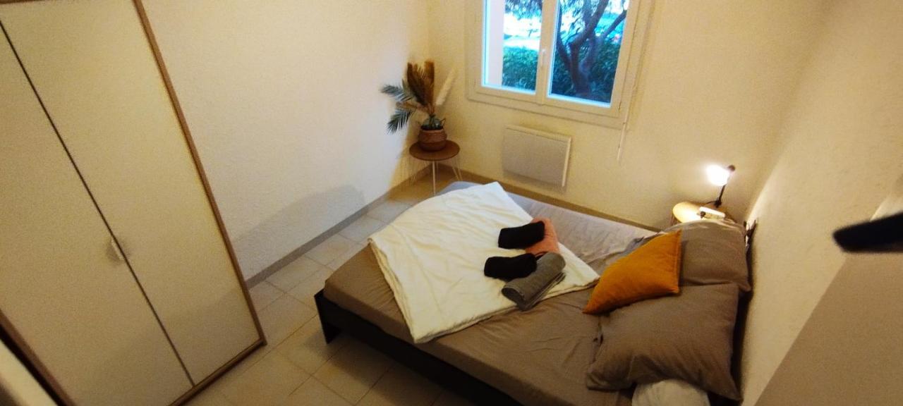Appartement Spacieux Avec Parking Gratuit Sete Exterior photo