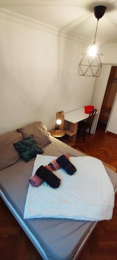 Appartement Spacieux Avec Parking Gratuit Sete Exterior photo